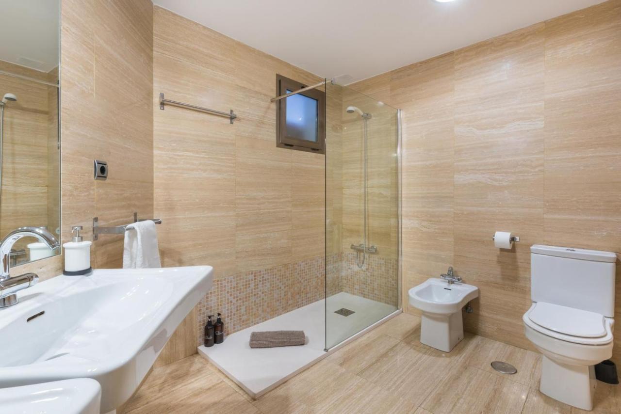 Apartamento Moderno Calle Larios Málaga Dış mekan fotoğraf