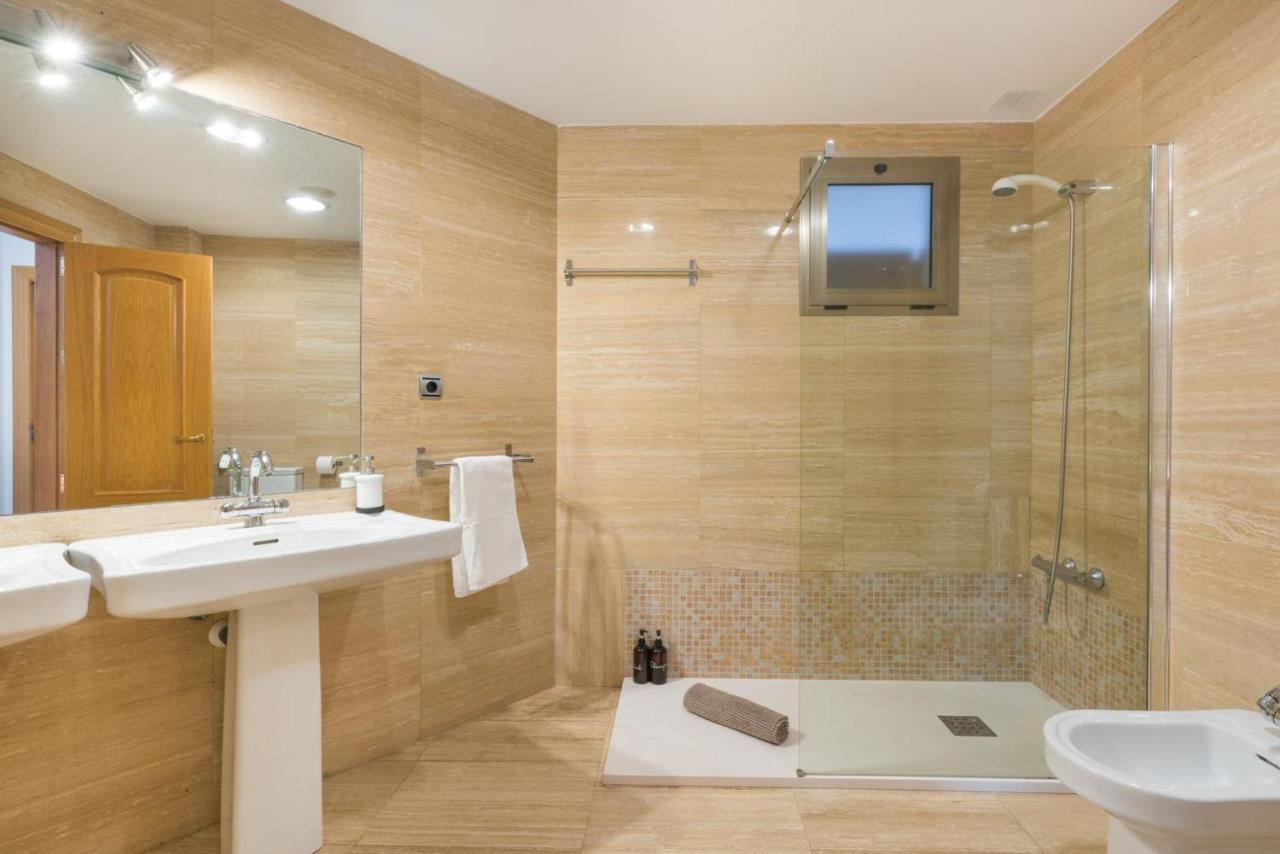 Apartamento Moderno Calle Larios Málaga Dış mekan fotoğraf